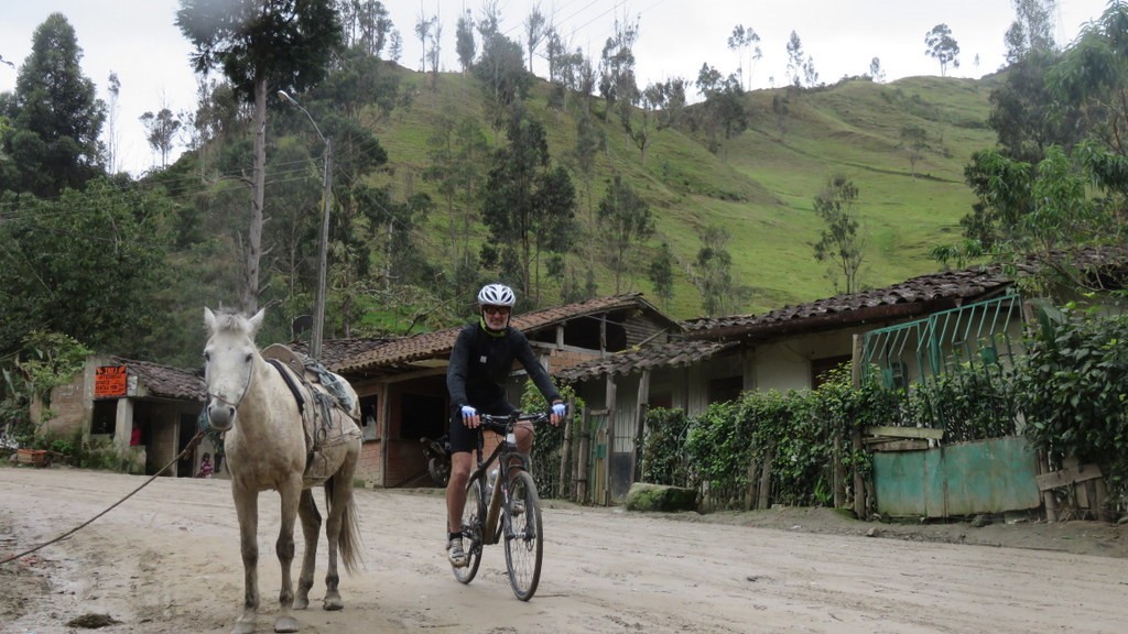 01. Quito - Huanchaco (068)